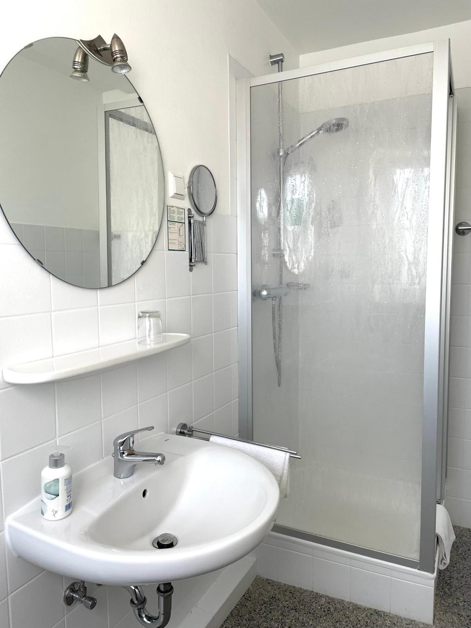 Hotel-Pension Hommen Koblenz  Bagian luar foto