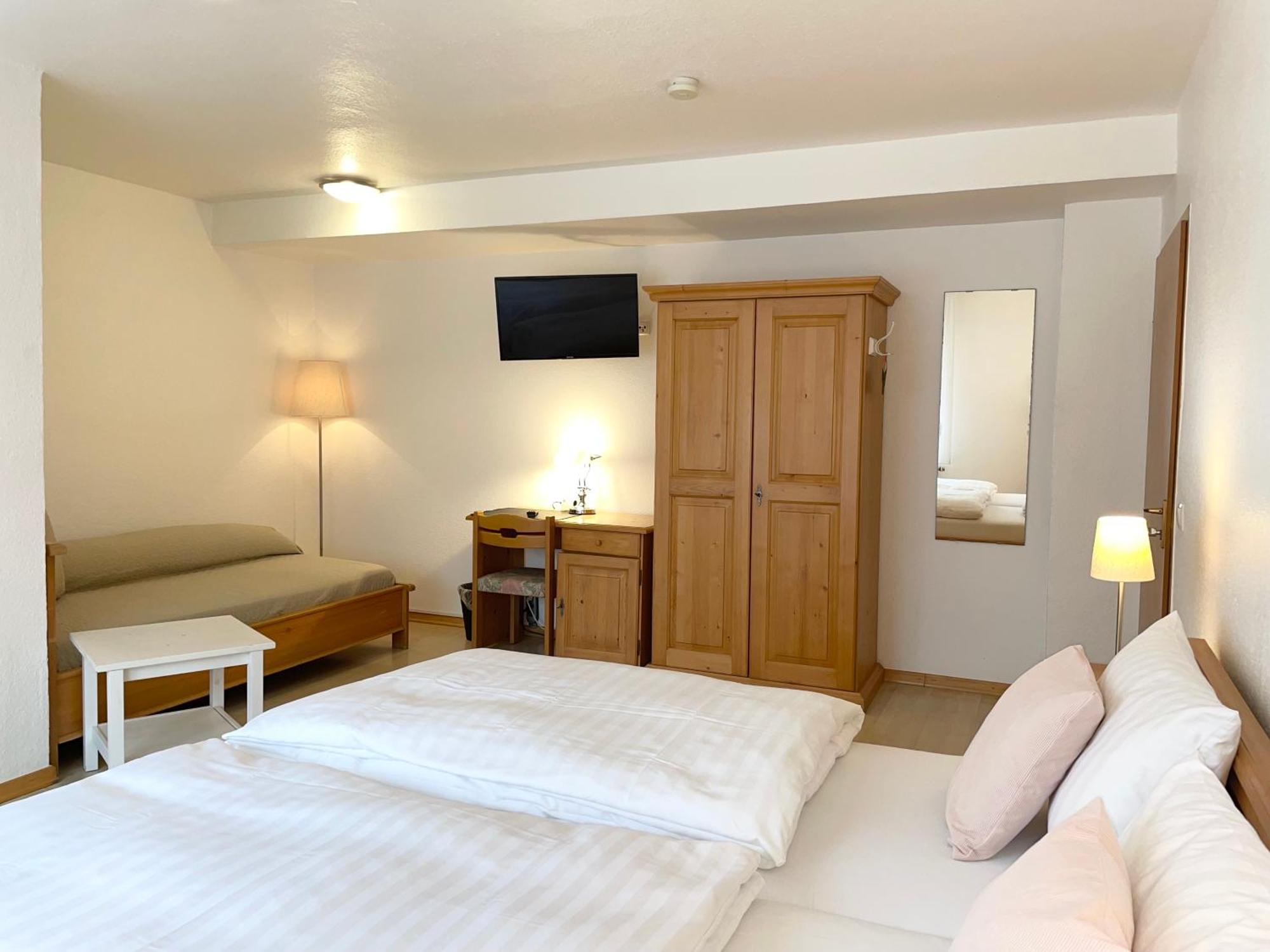 Hotel-Pension Hommen Koblenz  Bagian luar foto