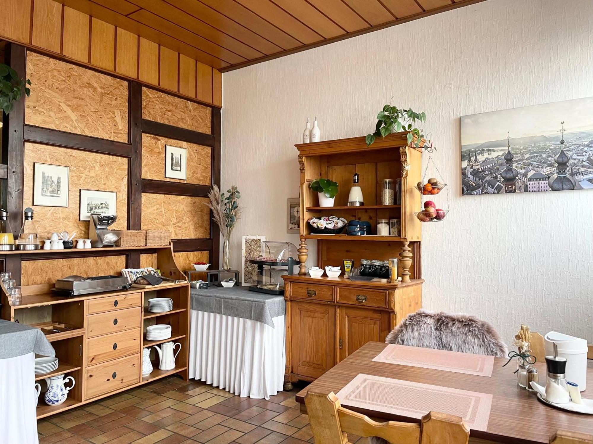 Hotel-Pension Hommen Koblenz  Bagian luar foto