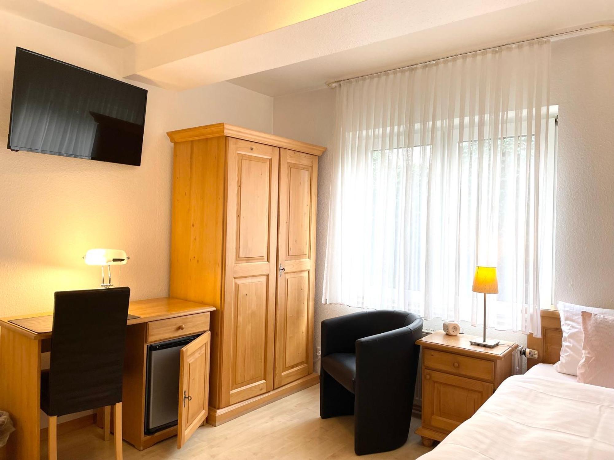 Hotel-Pension Hommen Koblenz  Bagian luar foto